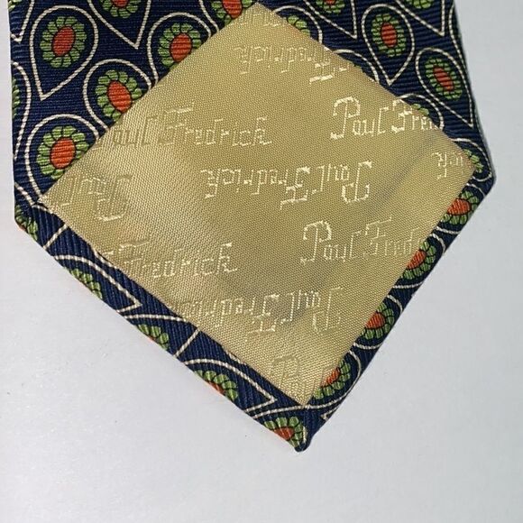 Paul Fredrick hand tailored silk tie made in USA - Picture 3 of 7